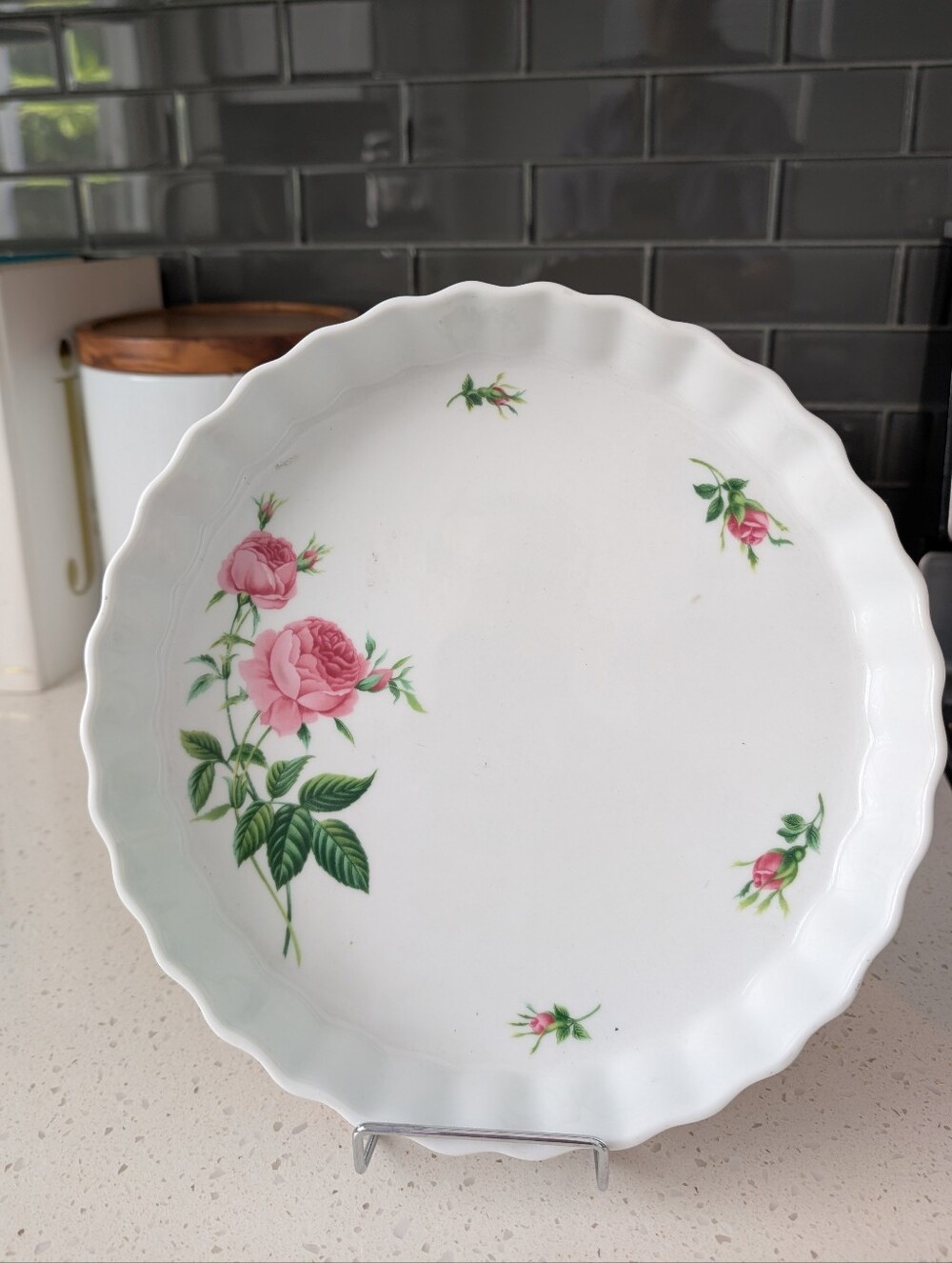 Vintage Christineholm Floral RoseScalloped Edge Tart Quiche Pie Plate